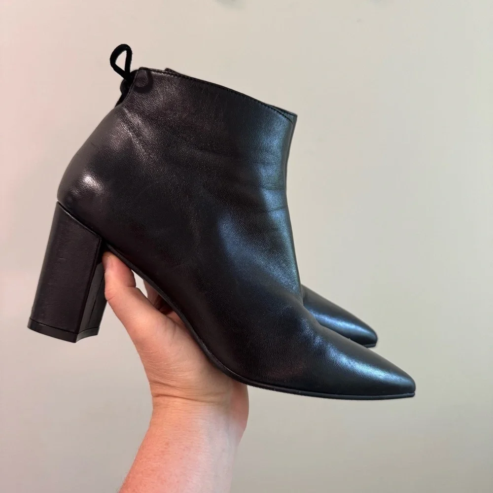 Stuart Weitzman Gardiner Black Lambskin Leather Tie‎ Back Block Heel Booties 7B